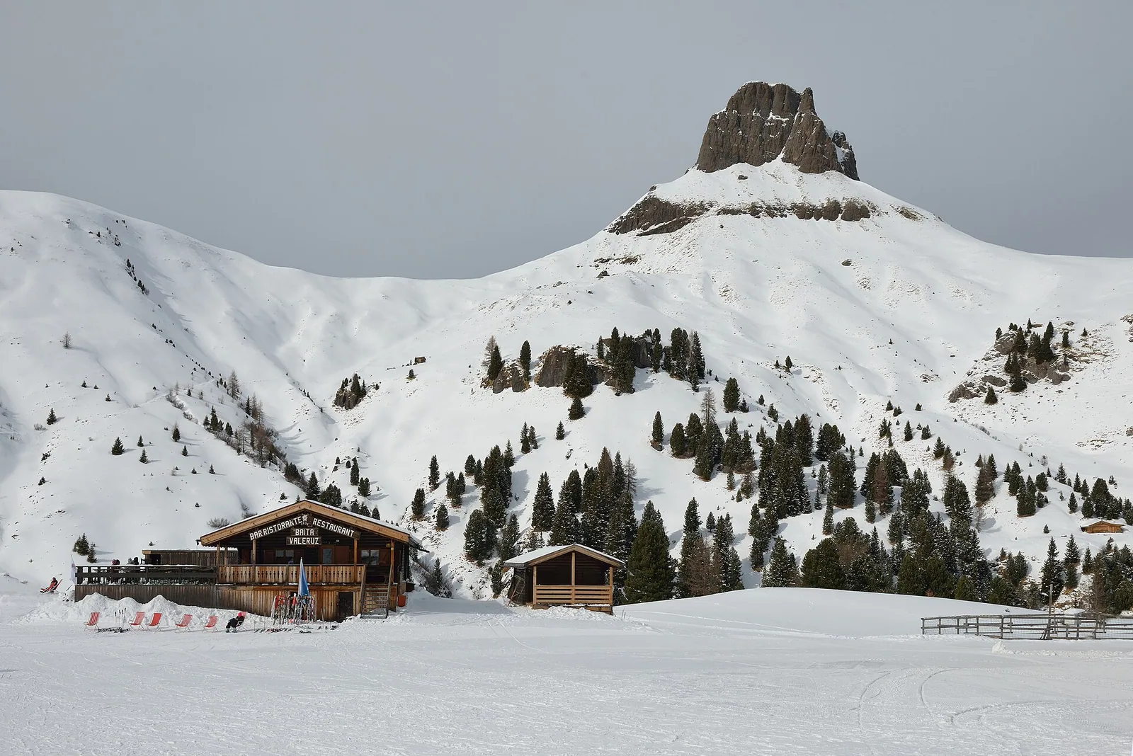Crepa Neigra rifugio Valeruz