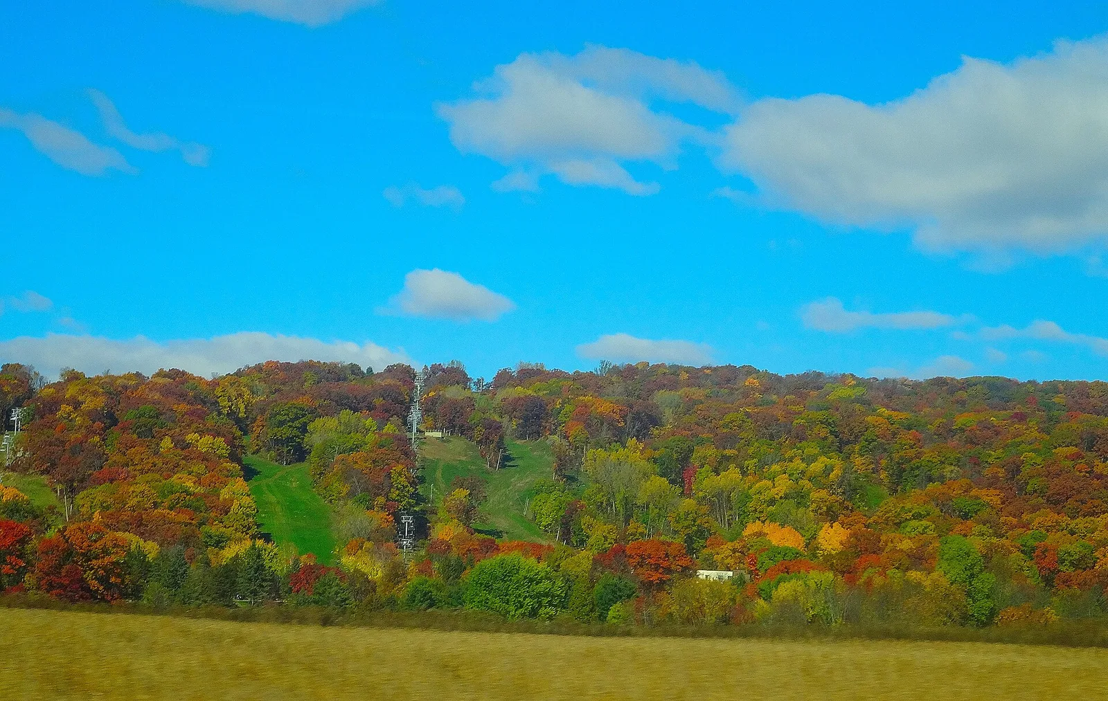 Devil's Head Ski Resort During Autumn - panoramio