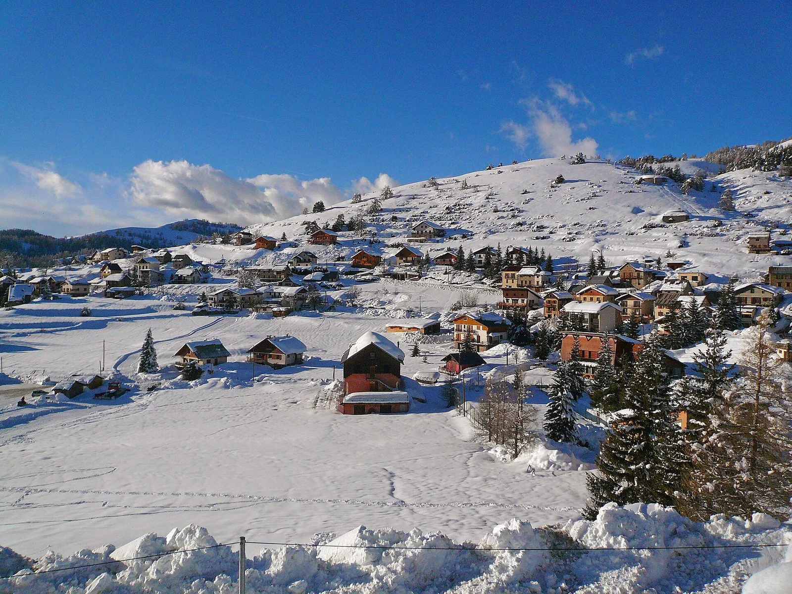 Beuil-Les-Launes in winter looking NE - panoramio