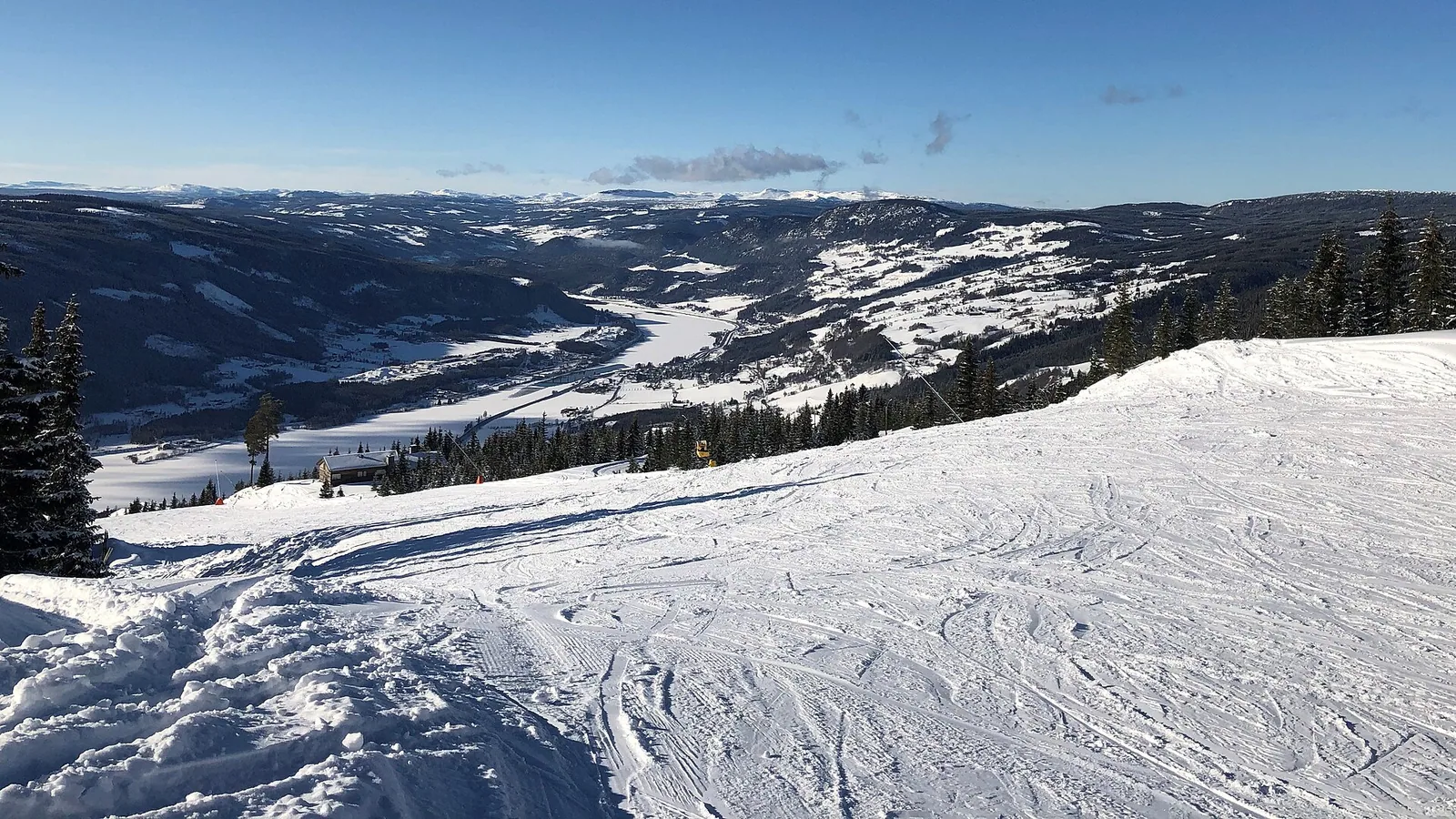 Ski slope in Hafjell, Norway 20200305 133256229 iOS (2)