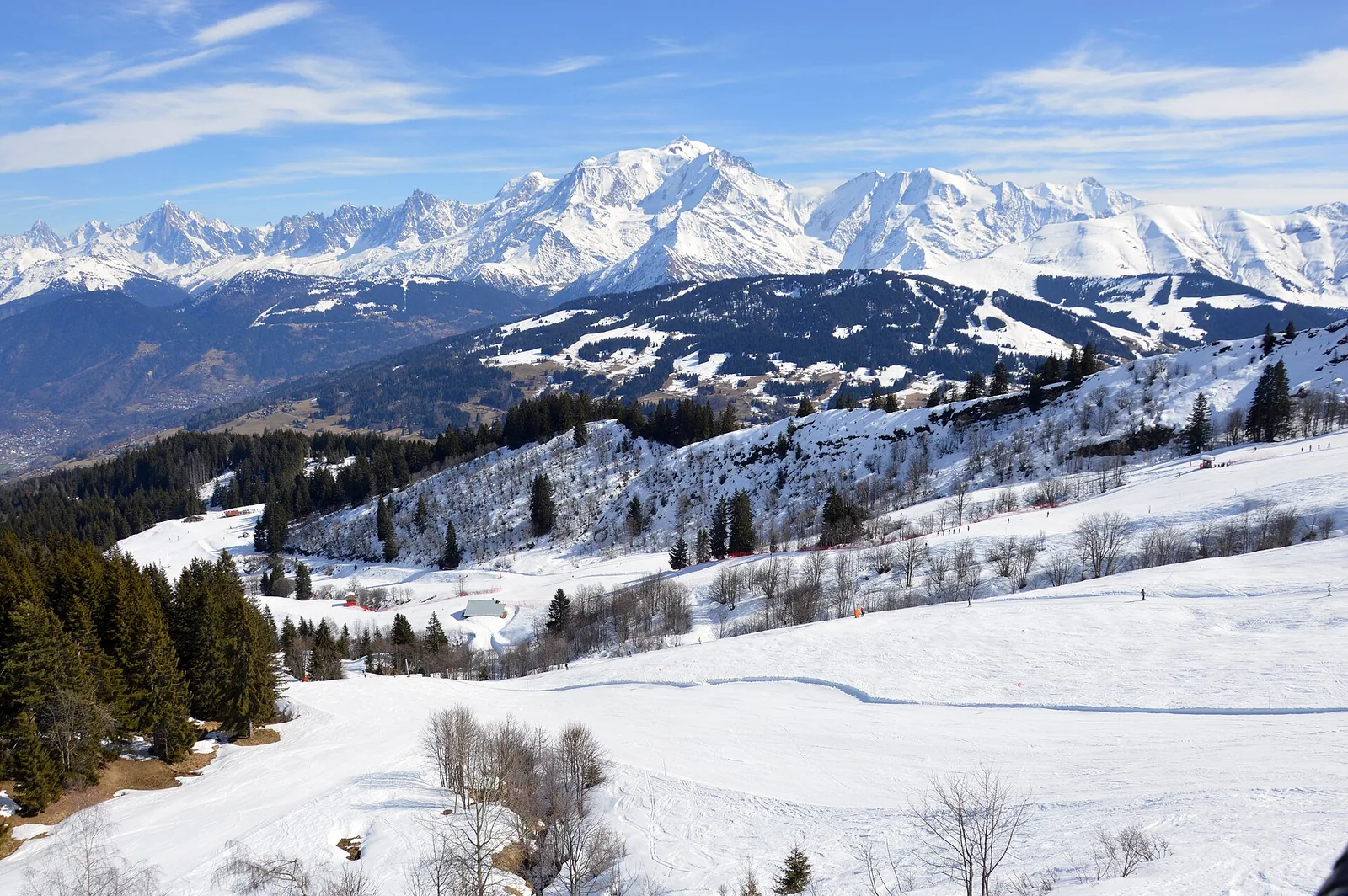 Les Bachais seen from TSD de Pertuis, Combloux, 2025