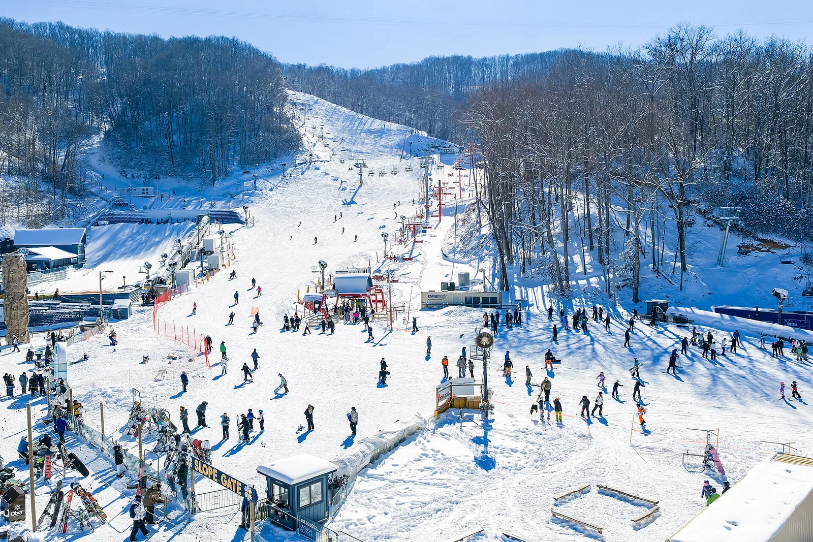 2026-02-01-Pow-Day-Aerials-Ober-Mountain-17-Medium