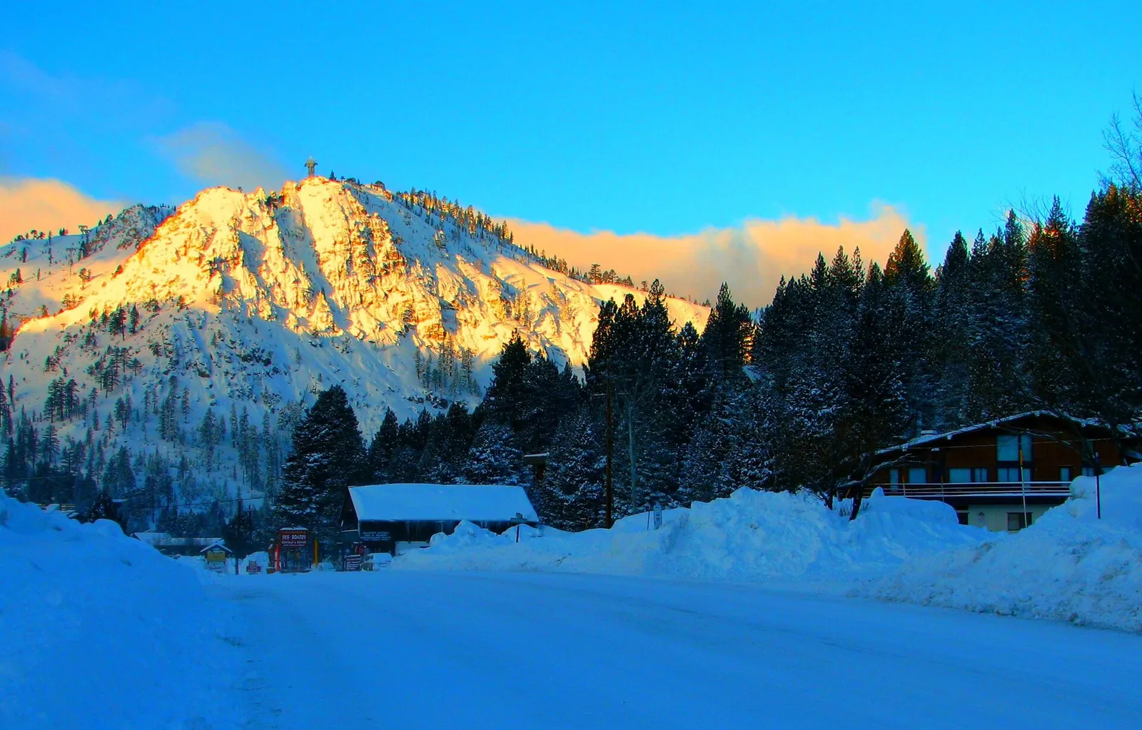 Squaw Valley Ski Resort (3233520684)